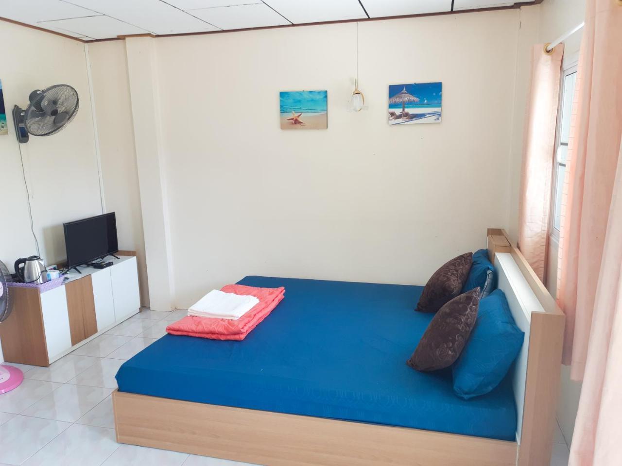 T And T House (Adults Only) Hotell Koh Phayam Exteriör bild