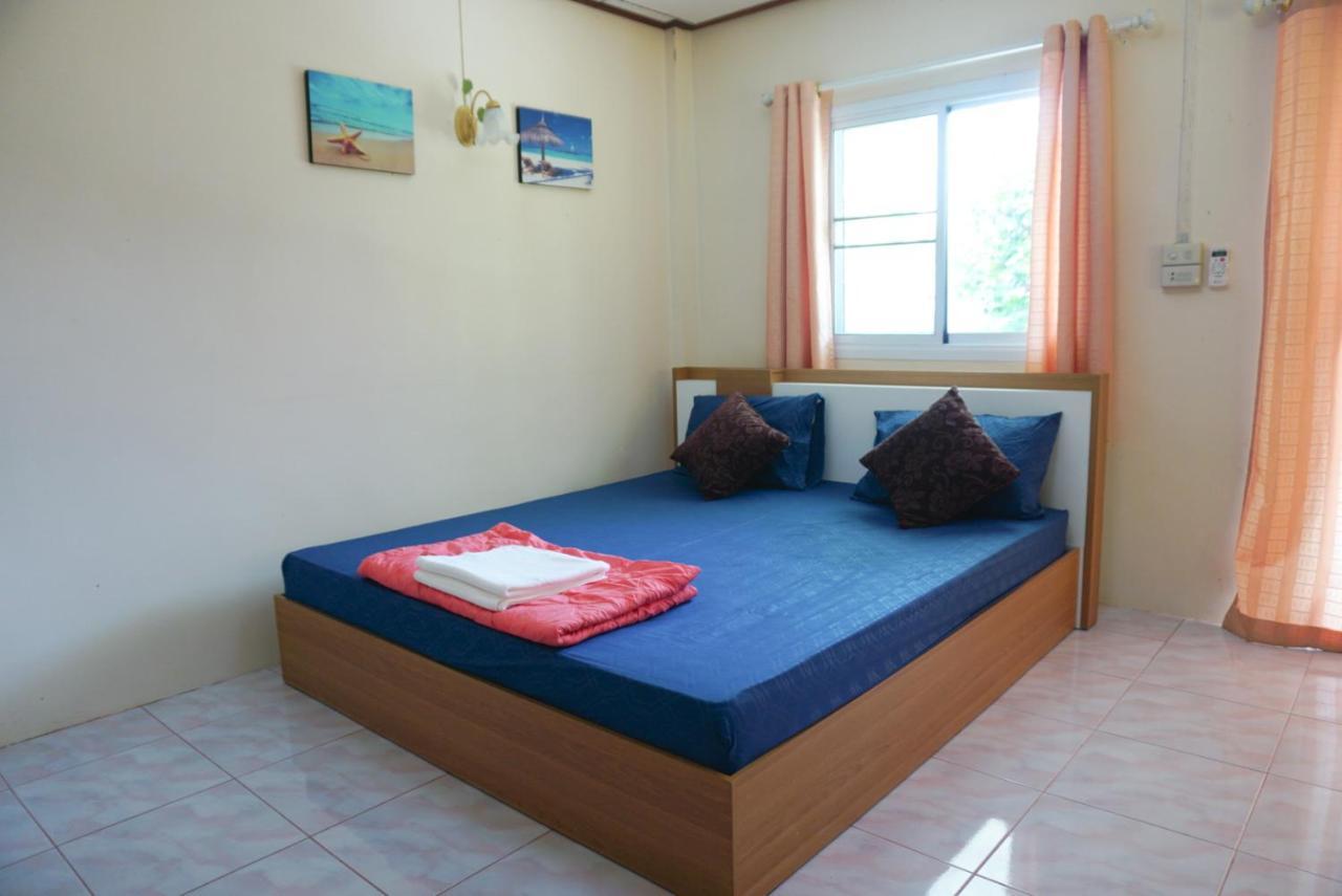 T And T House (Adults Only) Hotell Koh Phayam Exteriör bild